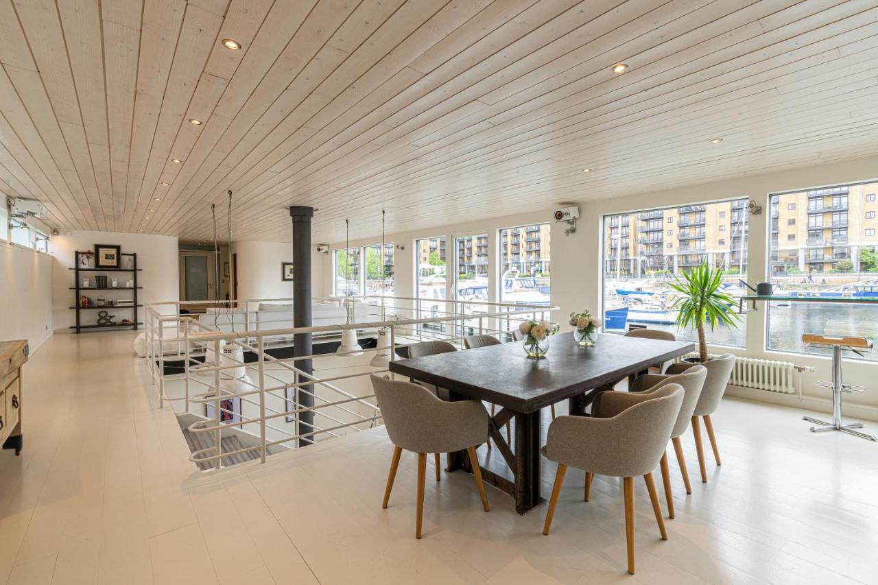 Charming Houseboat Featuring A Sauna Apartamento *