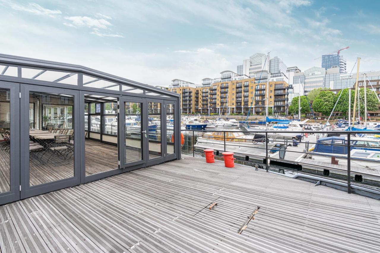 Charming Houseboat Featuring A Sauna Apartamento