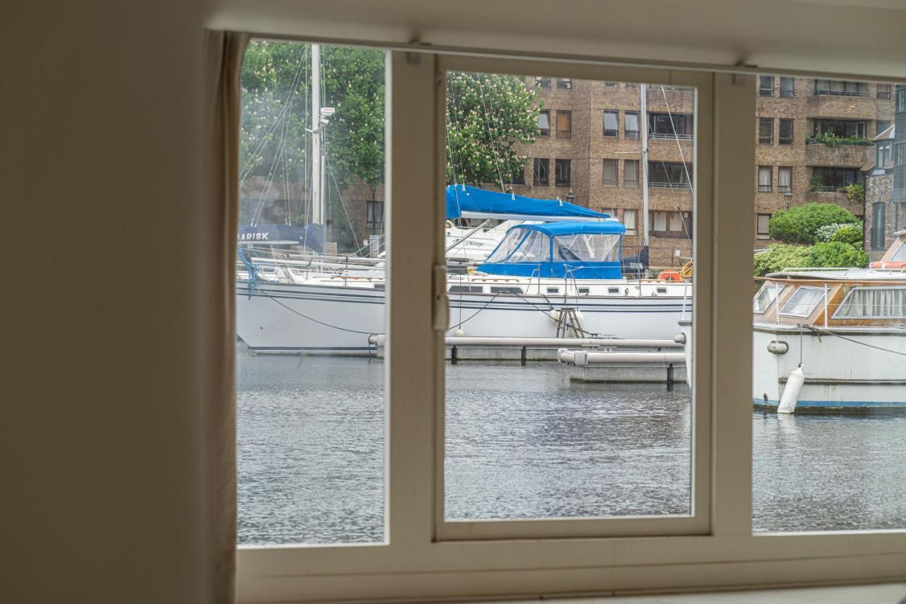 Apartamento Charming Houseboat Featuring A Sauna